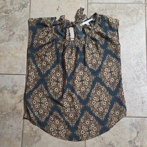 LC Lauren Conrad Floral Patterned Top